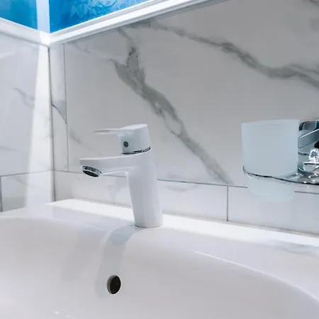 Royal Tower Vip Smart Apartments 3 Киев Экстерьер фото