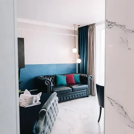 Royal Tower Vip Smart Apartments 3 Киев Экстерьер фото